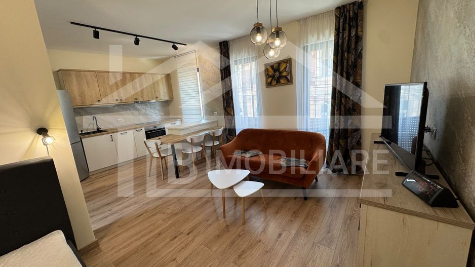 Studio, 36mp, Zona Central - Poză 11