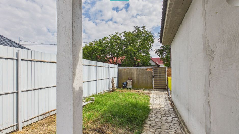 Casă nouă cu 3 camere și 420 mp teren în Sântana - Poză 2