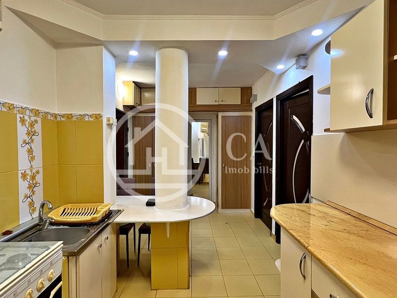 Apartament de vânzare cu 2 camere în zona Rogerius, Oradea - Poză 5