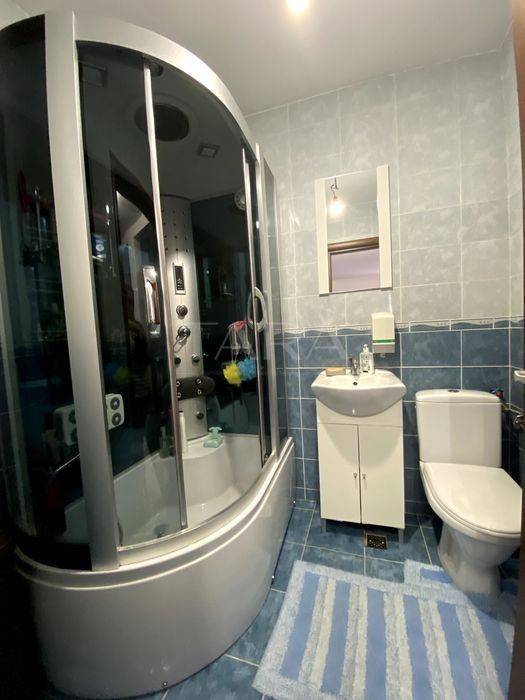 De vanzare apartament cu 3 camere de tip penthouse in Floresti! - Poză 7