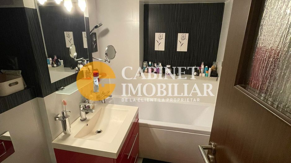 4 Camere DECOMANDAT - RENOVAT - ETAJ INTERMEDIAR - CAPAT PACURARI - Poză 7