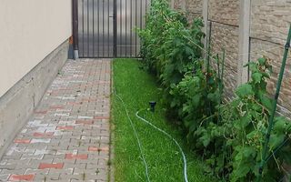 Casa 4 camere | Curte proprie | Panouri solare | Sura Mica - Poză 12