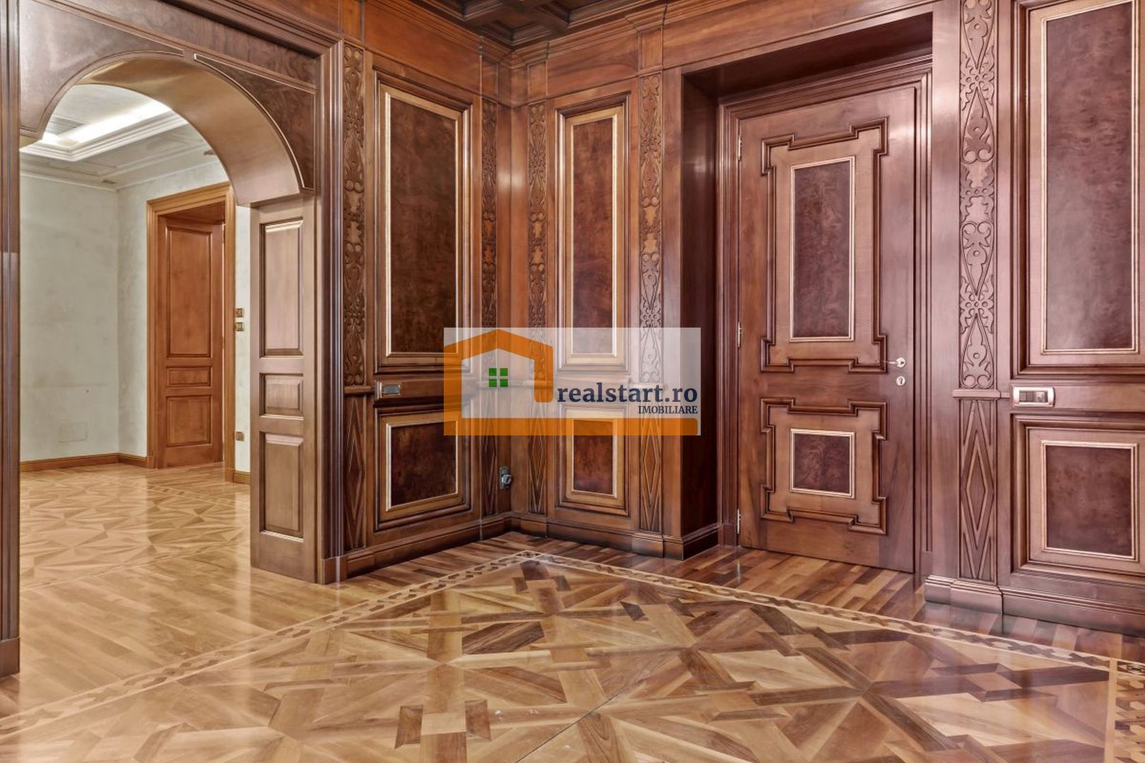 Ultracentral, ideal investitie, spatii birouri sau rezidenta, mixt - Poză 11