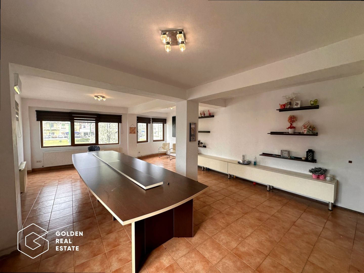 Spatiu comercial, 250 mp, pretabil loc joaca copii, zona Boul Rosu - Poză 7