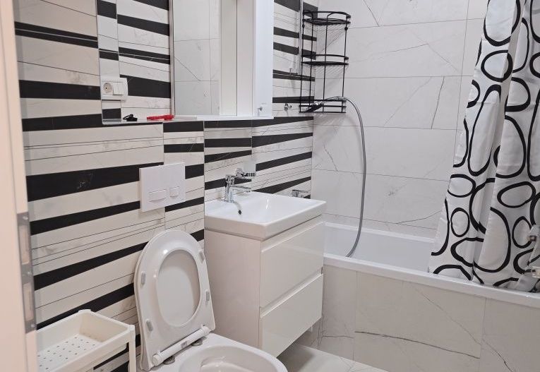 De Inchiriat Apartament 3 camere premium, parcare, Confort Urban - Poză 2