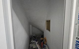 Casa renovata 105mp utili si curte libera 45mp -Eroii Revolutiei - Poză 11