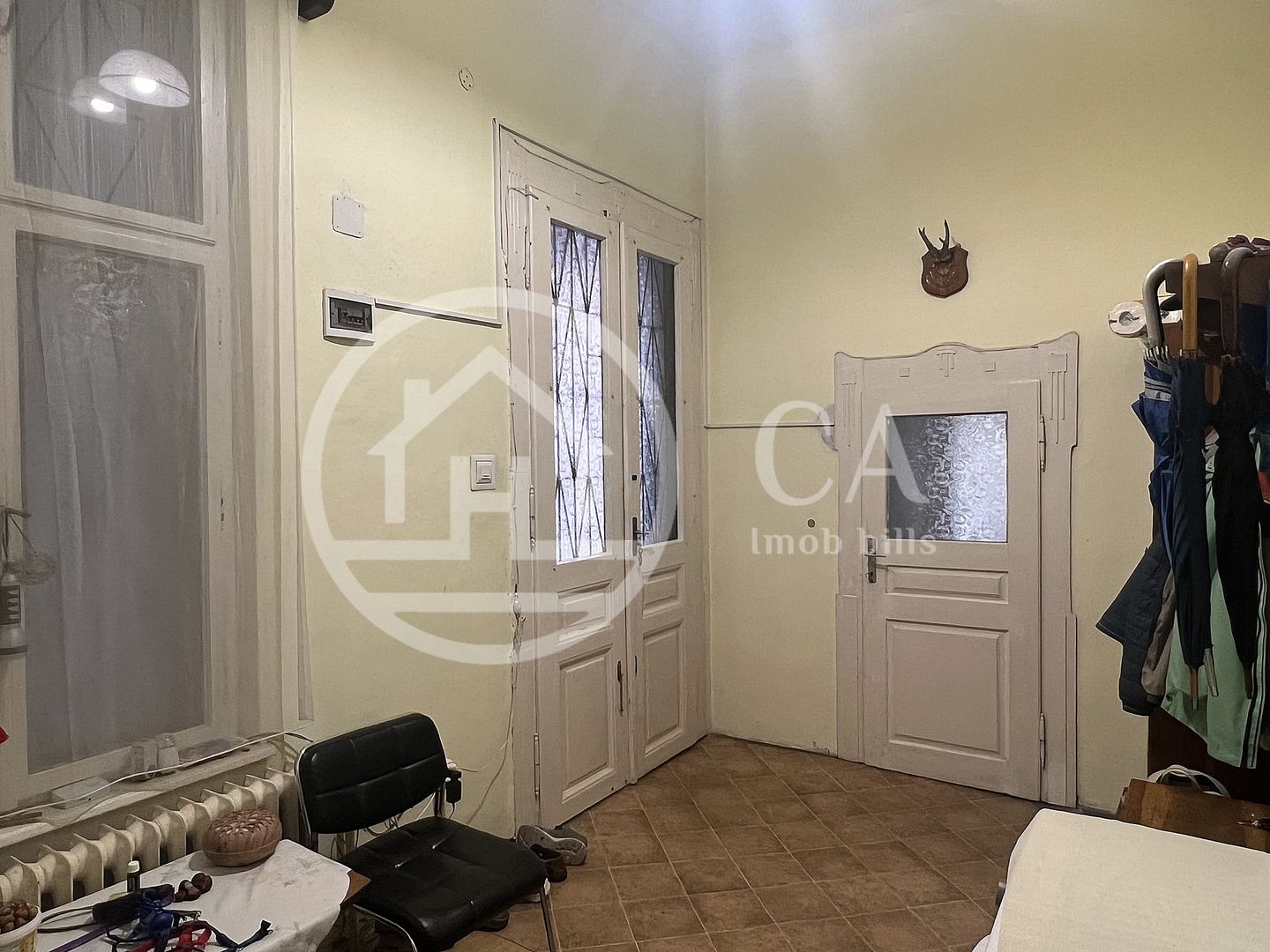 Apartament cu 3 camere de vanzare Central Oradea - Poză 10