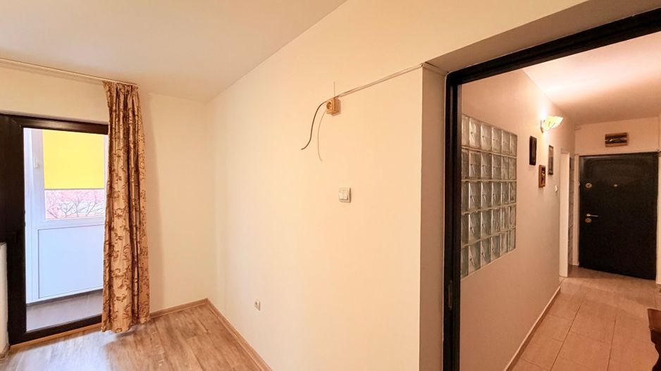 | Apartament de Inchiriat | 3 Camere | Dr.Taberei | Bloc 2015 | - Poză 14