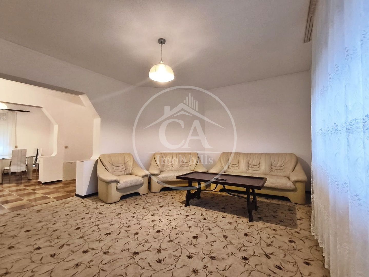 Casa de închiriat cu 6 camere în Cartierul Oncea, Oradea - Poză 2