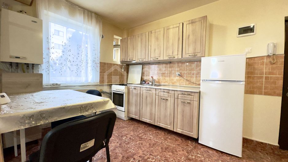 Apartament cu 2 camere, decomandat, zona Fabricii - Poză 3