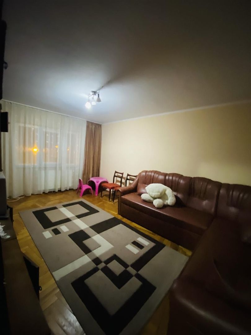 Apartament cu 3 camere 2 bai Iosia - Poză 1