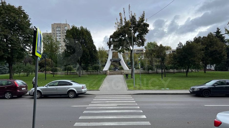 Vânzare, apartament, 4 camere, str. Miron Costin, Râșcani - Poză 2