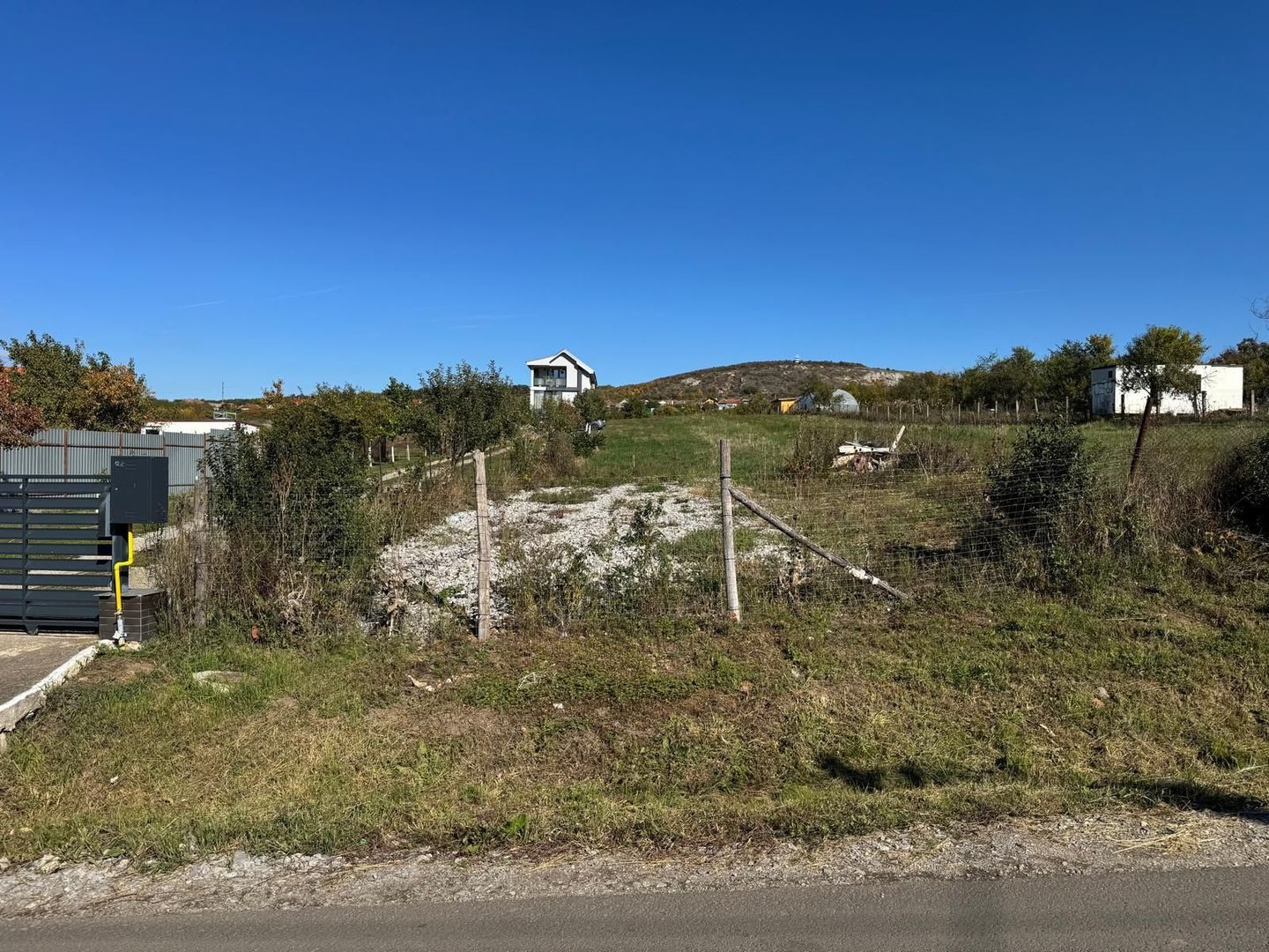 Teren intravilan in localitatea Betfia - Poză 1