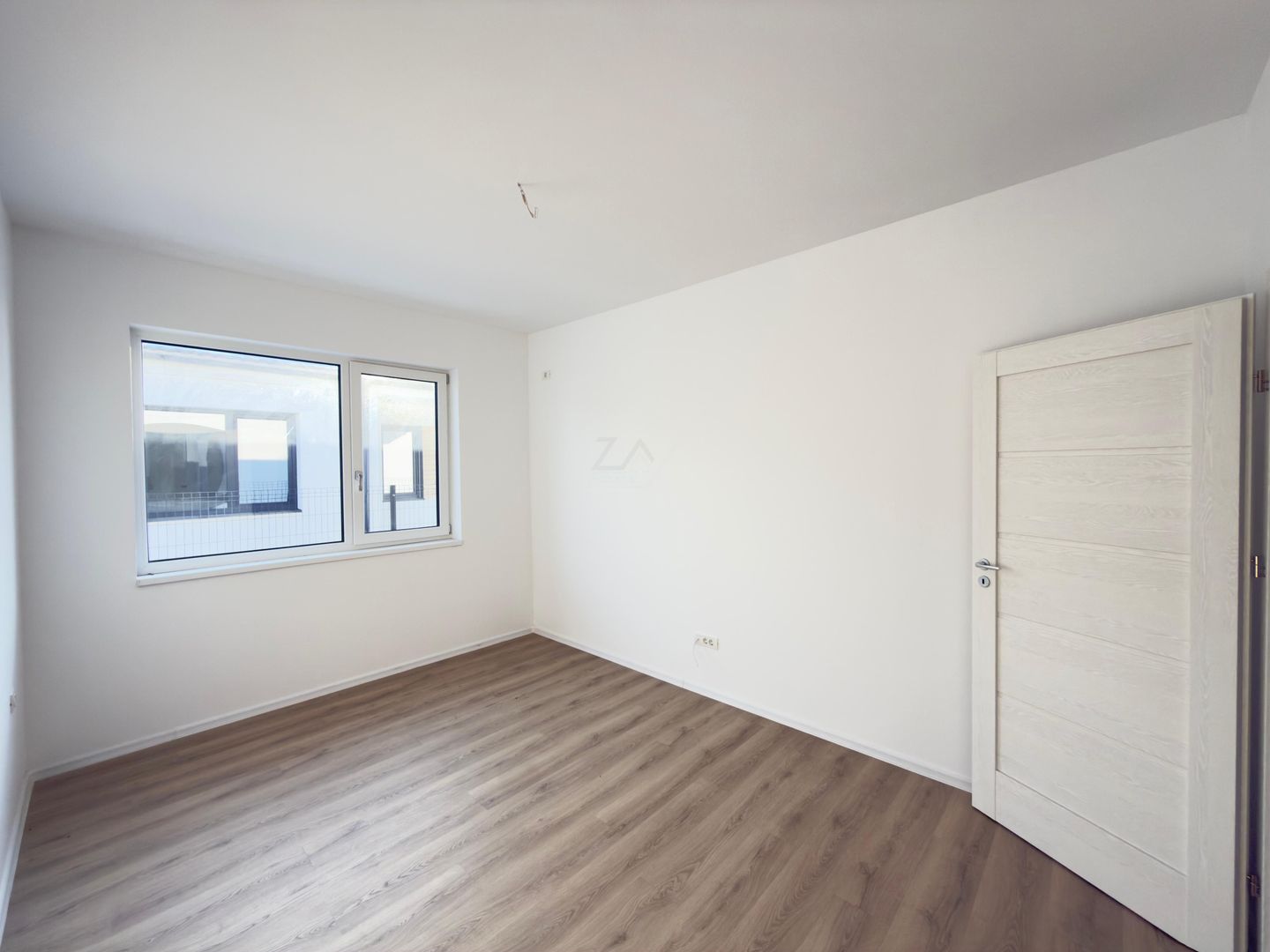 COMISION 0! Duplex finalizat. Panouri solare. Finisaje calitative. - Poză 8