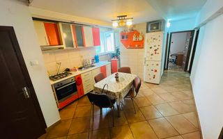 Apartament cu 3 camere de inchiriat-str Moldovei-Zona Tudor - Poză 4
