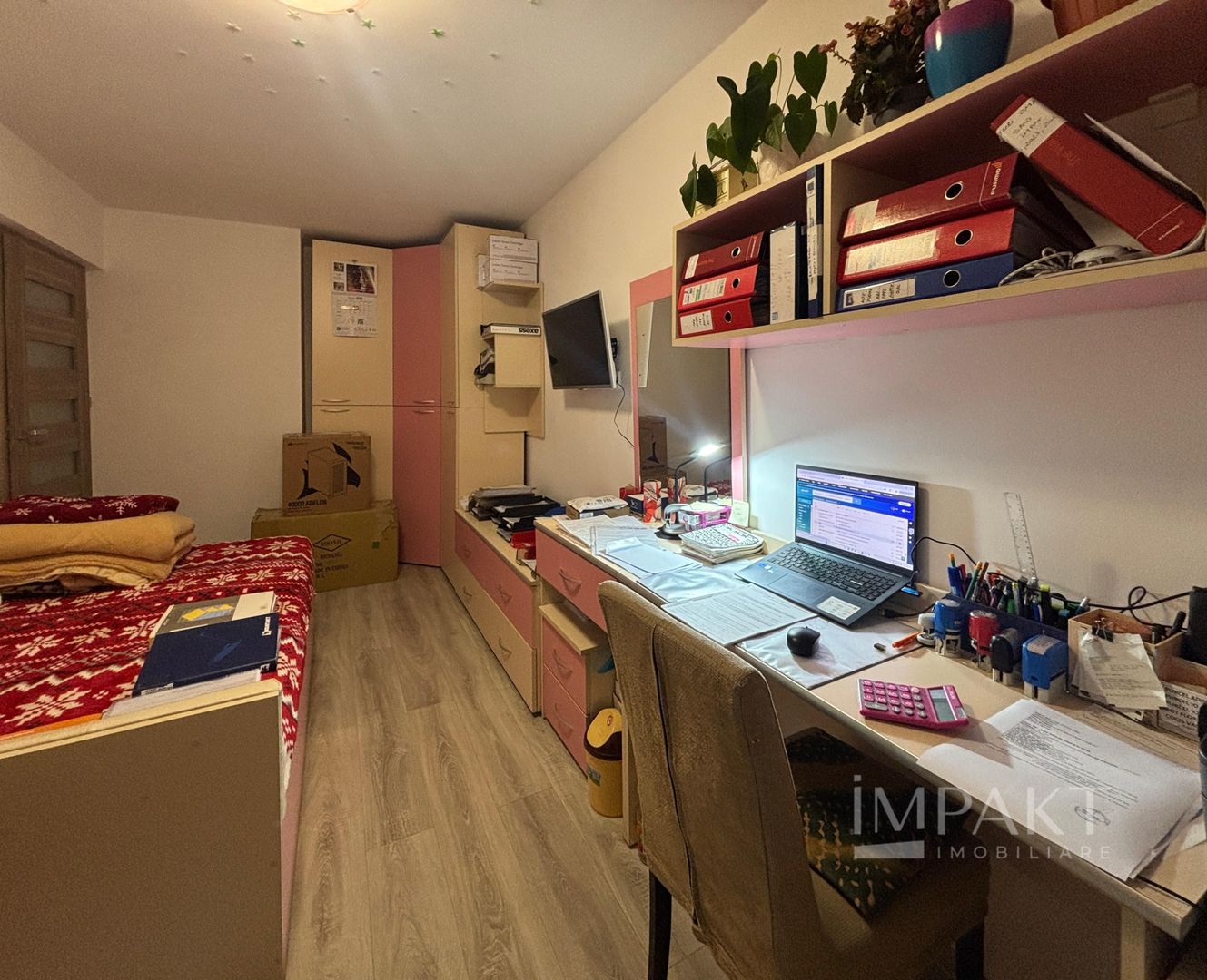Spațiu cât o casă - 110mp - Apartament cu 4 dormitoare - Poză 13