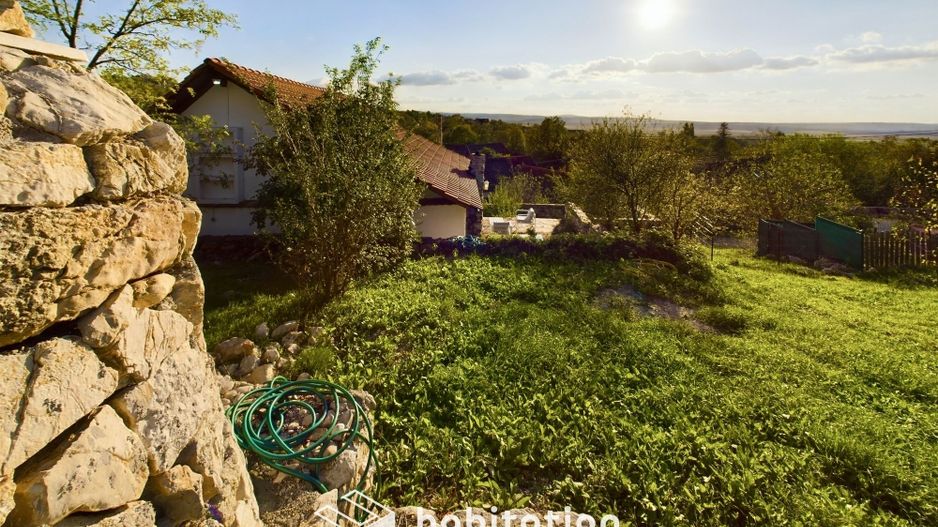 Casă cu 4 dormitoare + piscină în Socolari – ideală pentru investiție - Poză 28