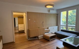 Apartament cu 3 camere - Metrou Costin Georgian - bd. 1 Decembrie 1918 - Poză 1