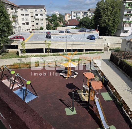 Apartament 2 camere, 2 balcoane, etaj intermediar, Bistrița - Poză 10