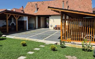 Casă spațioasă cu 5 camere I 1.000 mp teren I Rășinari I Sibiu - Poză 2