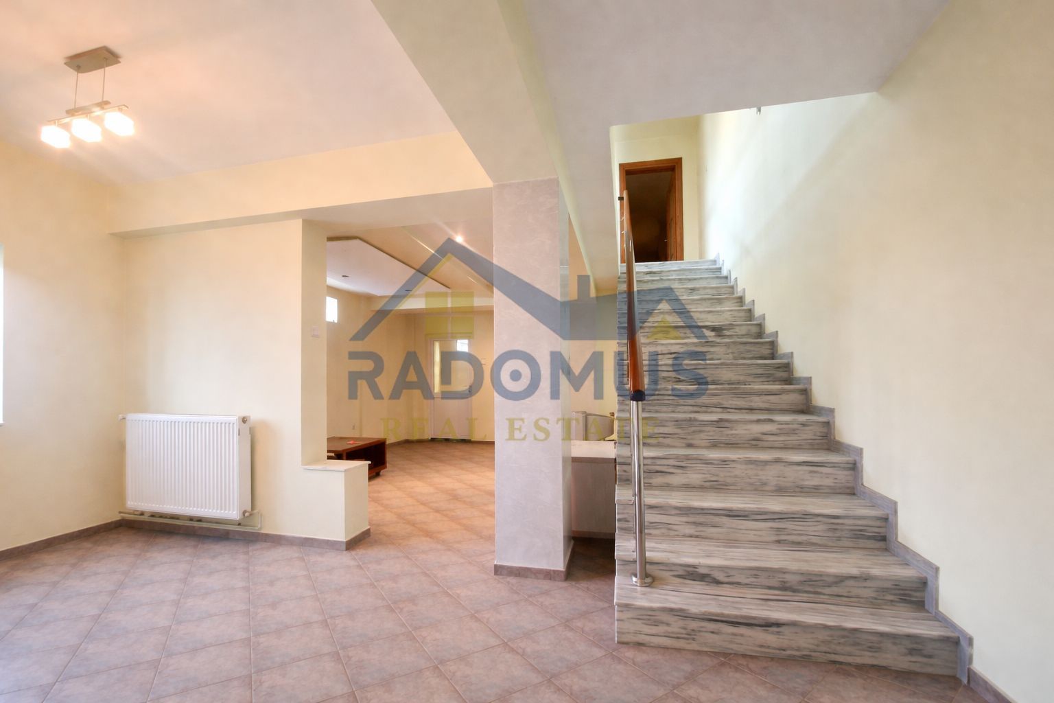 Casă + spațiu comercial | Vizibilitate maximă | Intersecție circulata - Poză 6