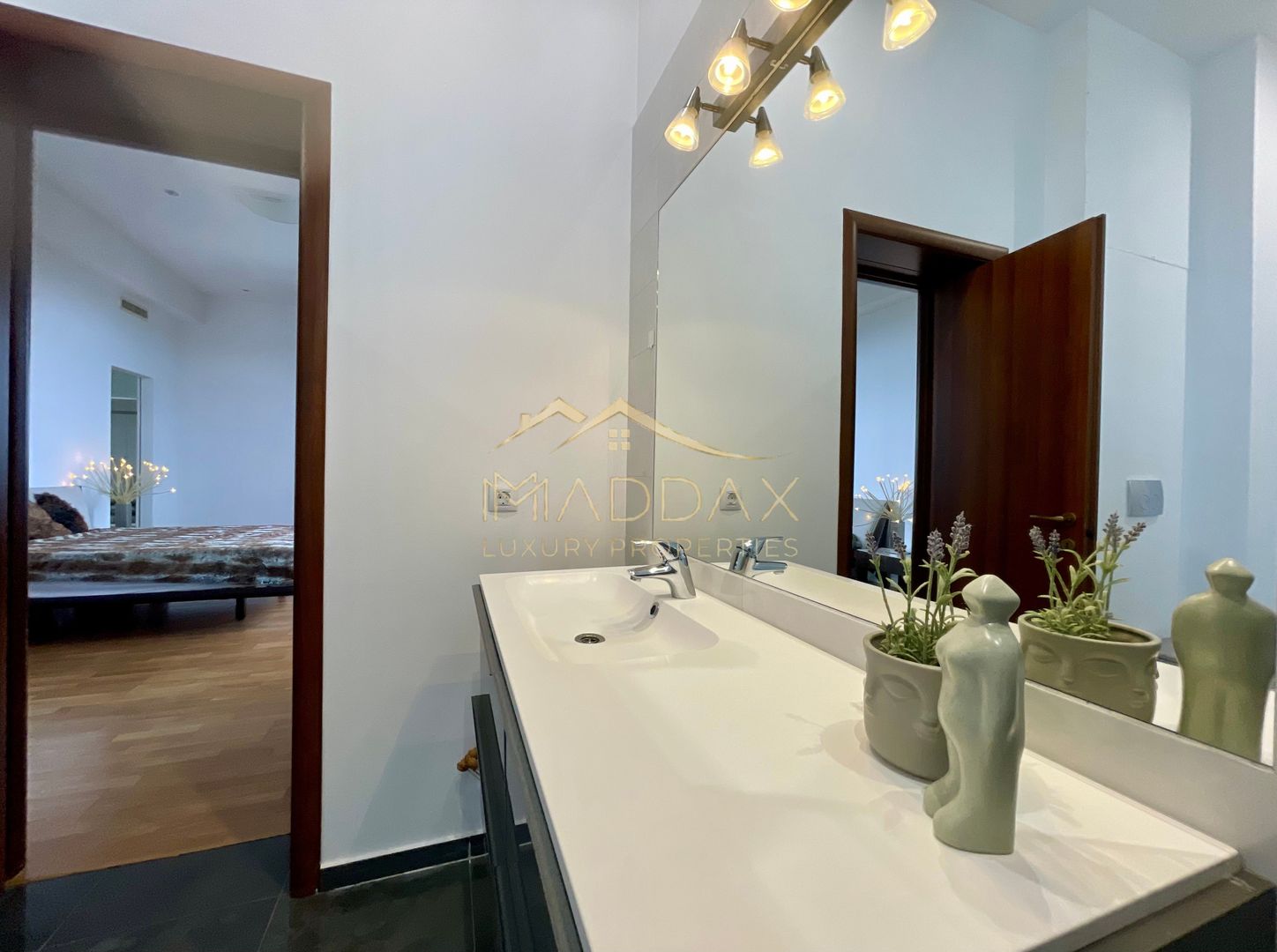 Penthouse exclusivist**250 MP//Terasa 120 mp**4 Camere//Erou Iancu Nicolae - Poză 27