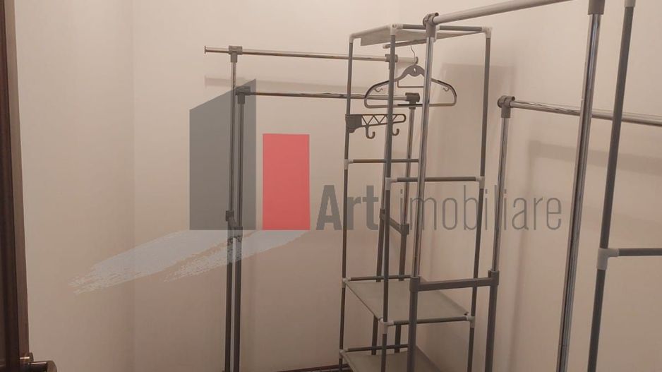 Vilă Occidentului - birou sau locuintă - Poză 16