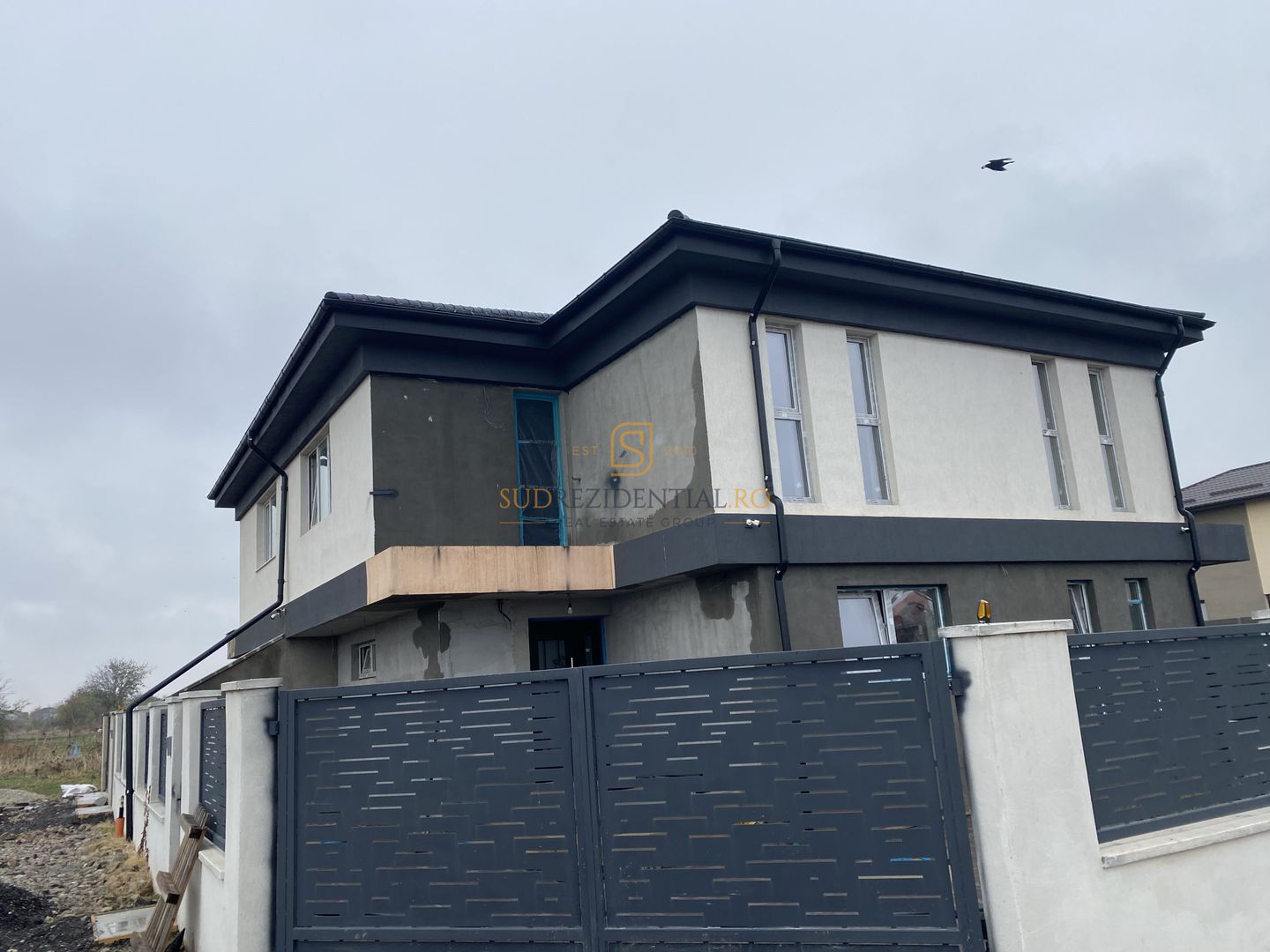 Vila tip duplex, 250 mp teren, Comuna Berceni, Str. Vasile Goldis - Poză 1