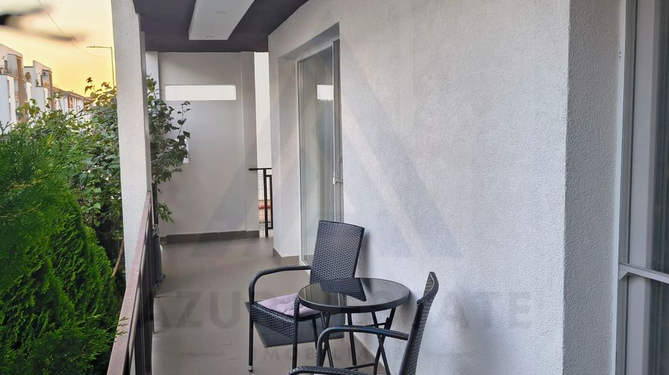 Apartament 3 camere 83 mp utili curte si 2 locuri parcare in Selimbar - Poză 5