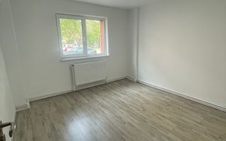 Apartament cu 2 camere de vanzare in Alba Iulia - Poză 2