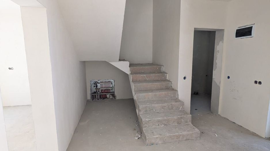 DUPLEX SEMIFINISAT — ZONA TĂUTIULUI, FLOREȘTI - Poză 7
