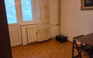 De vanzare apartament 3 camere Gorjului - Poză 2