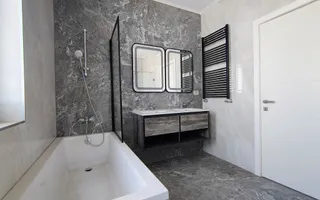 Vila Noua Tunari | 6 Camere si 4 Bai - Poză 15