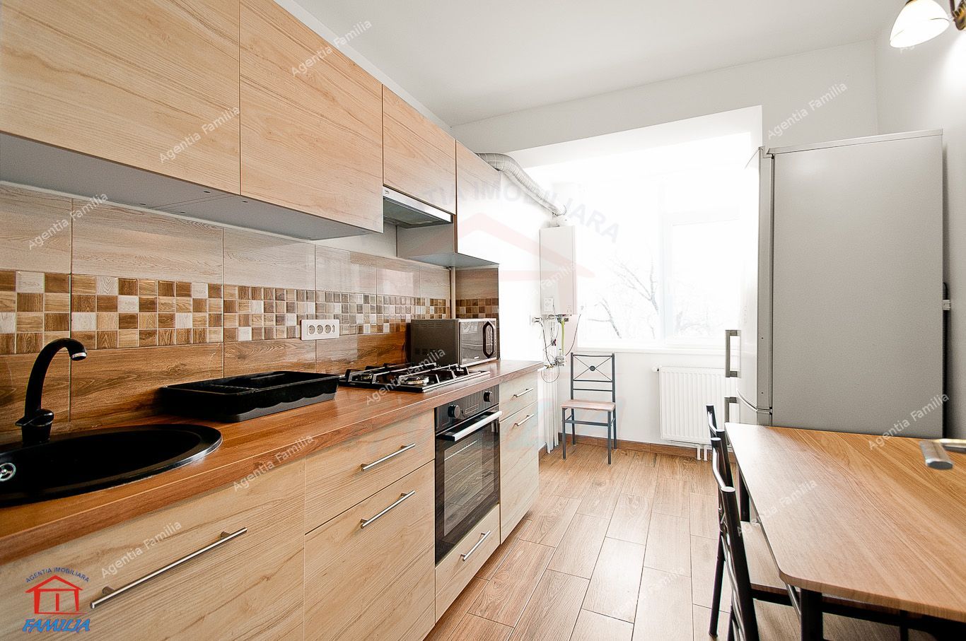 Apartament rafinat, 3 camere, complet renovat – Țiglina 2, etaj 1 - Poză 14