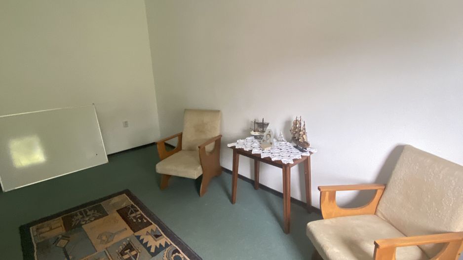 Casa de vânzare/închiriere zona Lunei - Poză 7