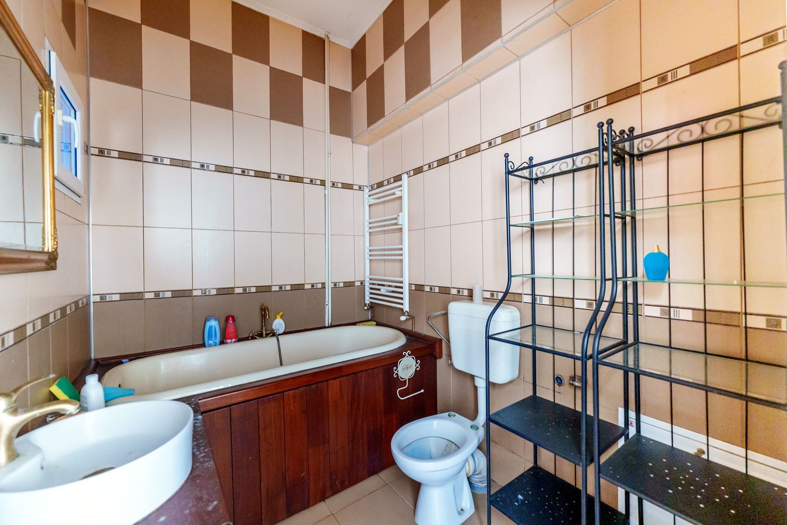 Apartament ultracentral pe Episcopiei - Poză 7