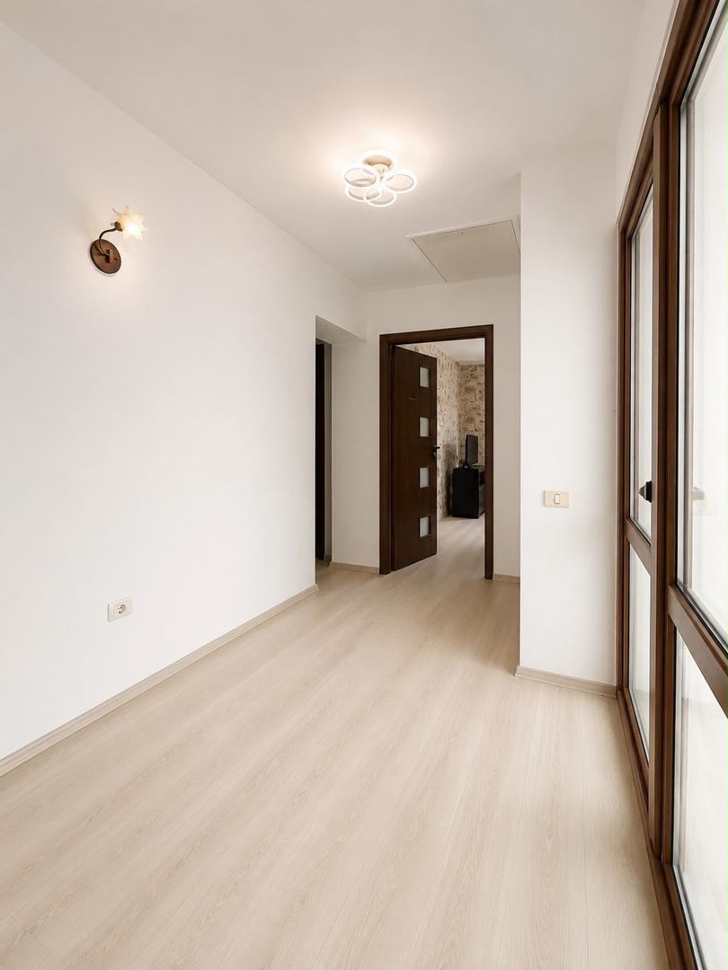 Vilă individuală P+1+Pod cu garaj și teren generos de 1.130 mp – Otopeni - Poză 9