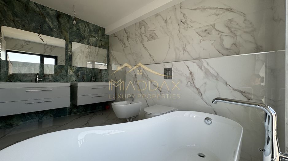 Vila LUX***Panouri fotovoltaice***Lake view//Laguna Albastra/Corbeanca - Poză 19