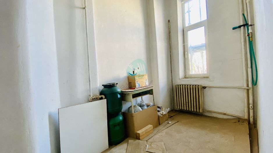 Armeneasca - Apartament spatios cu 4 camere - Poză 10