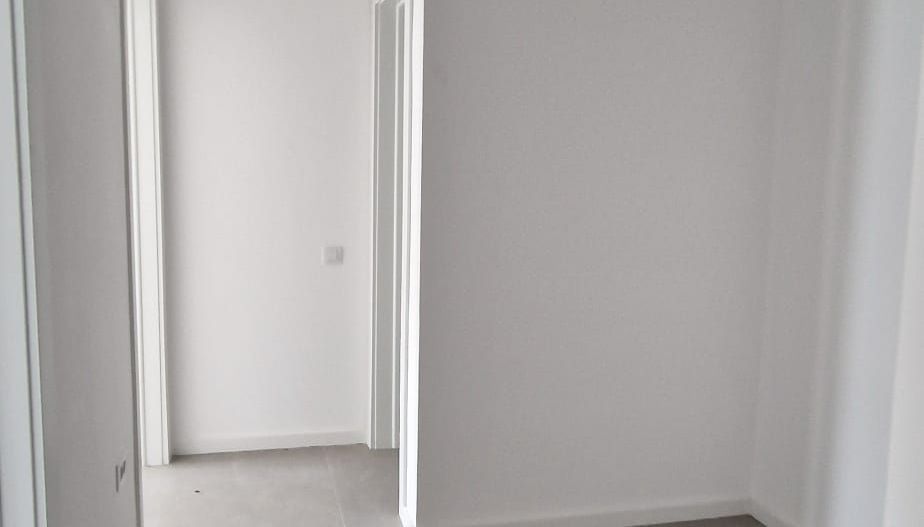 MUTARE IMEDIATA! Apartament 2 camere Dec 63 mp 117000E-Bucium - Poză 6