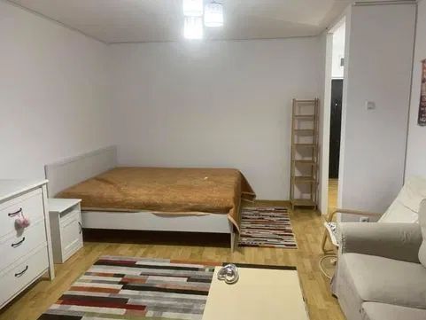 GARSONIERA DECOMANDATA SPATIOASA UVERTURII BLOC 1989 - Poză 1