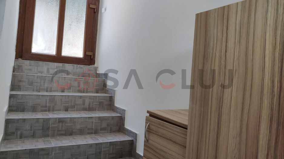 În inima campusului universitar, renovat, ideal pentru investiție sau locuință! - Poză 9