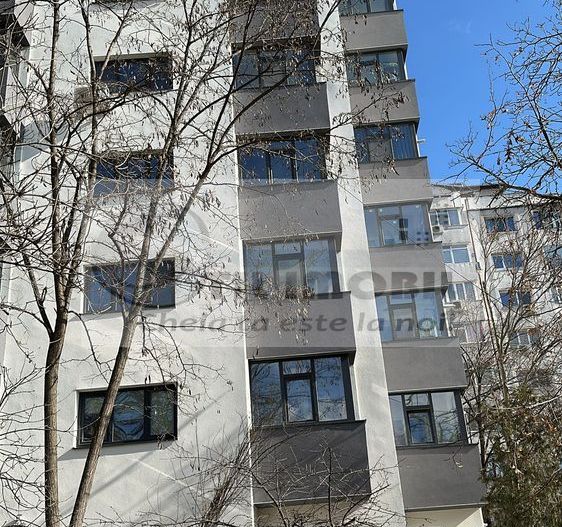 Apartament 2 camere decomandat 65mp str. Oancea - Poză 2