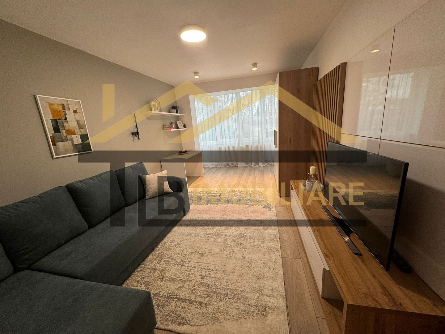 Apartament de 2 camere, 55mp,  decomandat, Zona Semi-Centrala - Poză 2