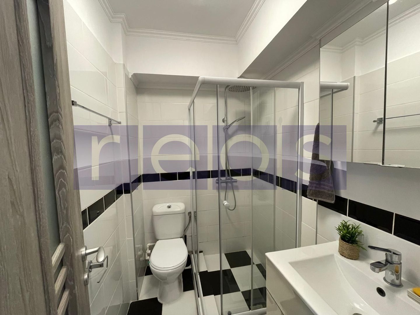 VANZARE APARTAMENT 2 CAMERE METROU PIATA ROMANA ULTRACENTRAL 40MP INVESTITIE - Poză 12