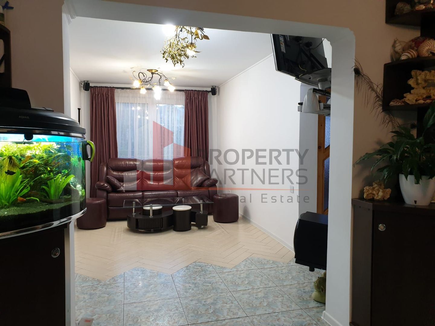 Apartament 4 camere Tractorul - Poză 8