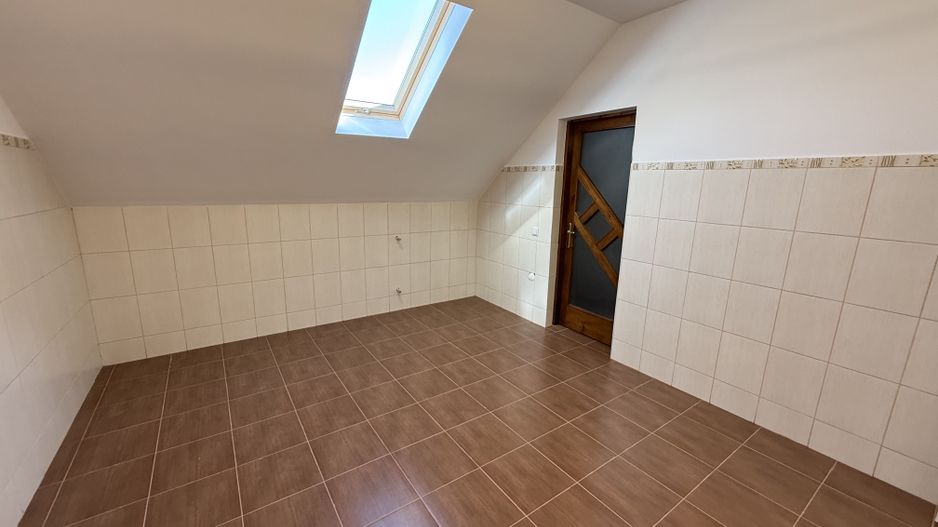 Apartament 105 mp | Zona Putnei | Renovat Complet - Poză 3