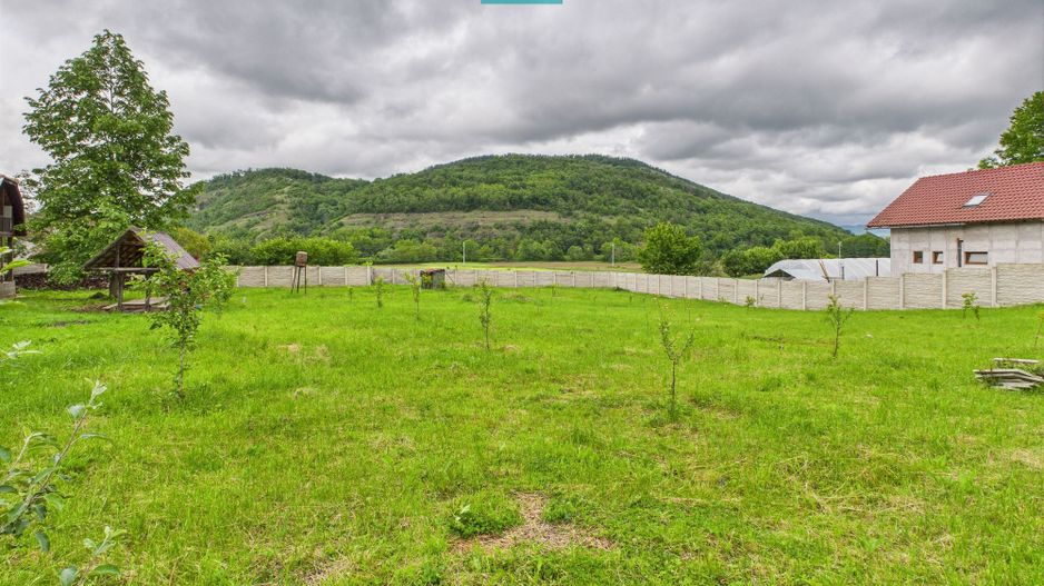 Casă în localitatea Gurahonț - Arad, teren 2914 mp - Poză 23