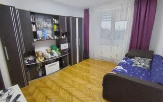 Apartament 3 camere Sagului cu centrala - Poză 1