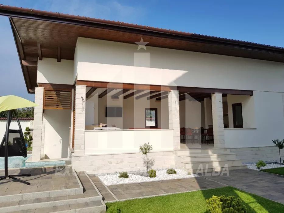 Vila individuala cu piscina, Cetate - Poză 2